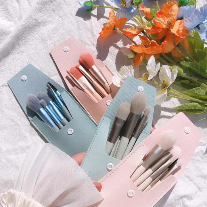 Set Of 8 Professional Makeup Brushes, Mini Travel Portable Soft Makeup Brushes, Soft Fluffy Makeup Brush Set, Foundation Blush Powder Eyeshadow Concealer Tools with Bag Set Of 8 Professional Makeup Brushes, Mini Travel Portable Soft Makeup Brushes, Soft Fluffy Makeup Brush Set, Foundation Blush Powder Eyeshadow Concealer Tools with Bag